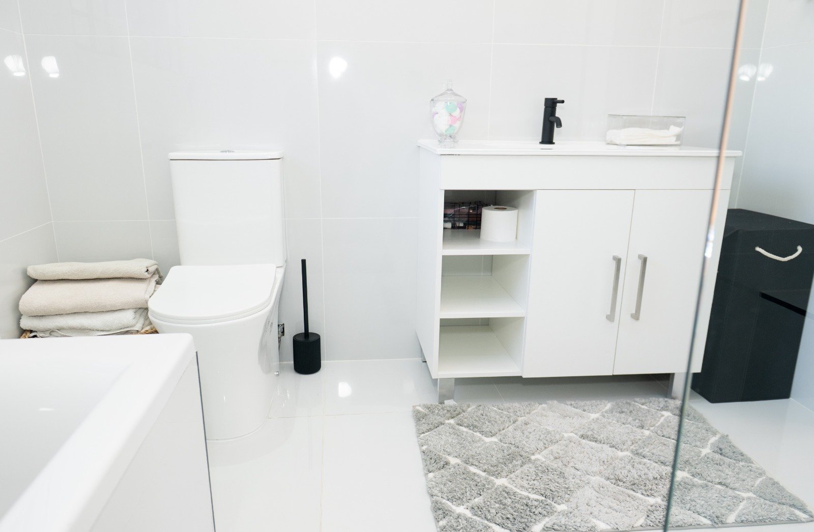En Suite Bathroom Upgrade — a Square One project