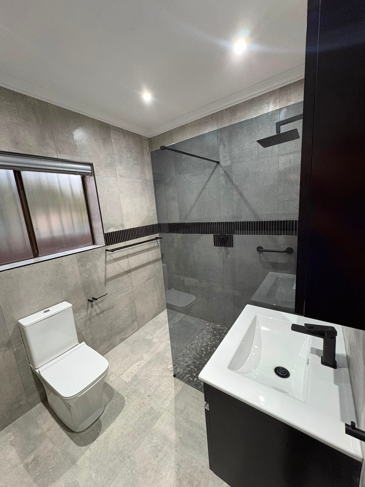En Suite — a Square One project